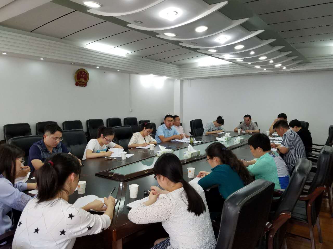 阳新法院第一支部学习现场.jpg